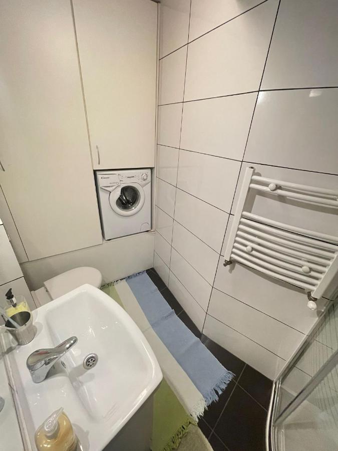 Your Saska Kepa Apartment *